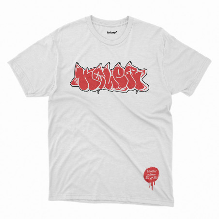 Camiseta blanca con diseño del escritor de graffiti Koler